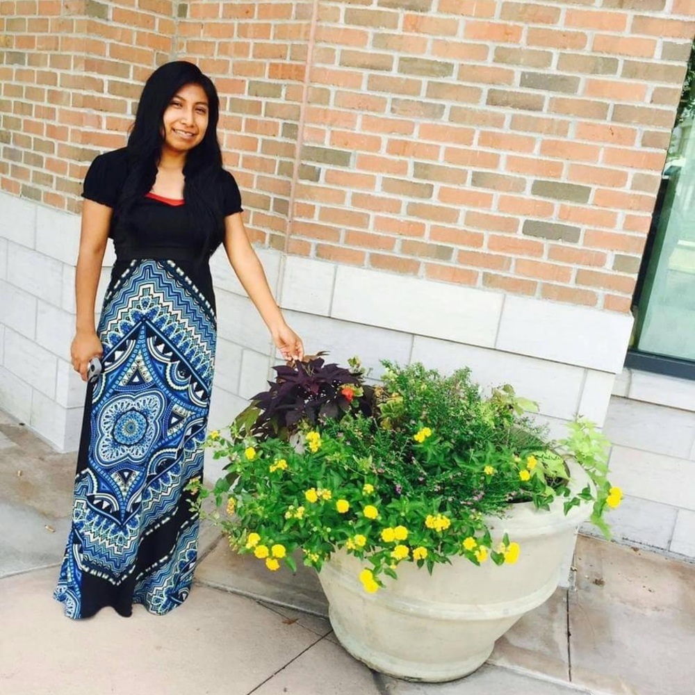 Meet your Posher, Adriana